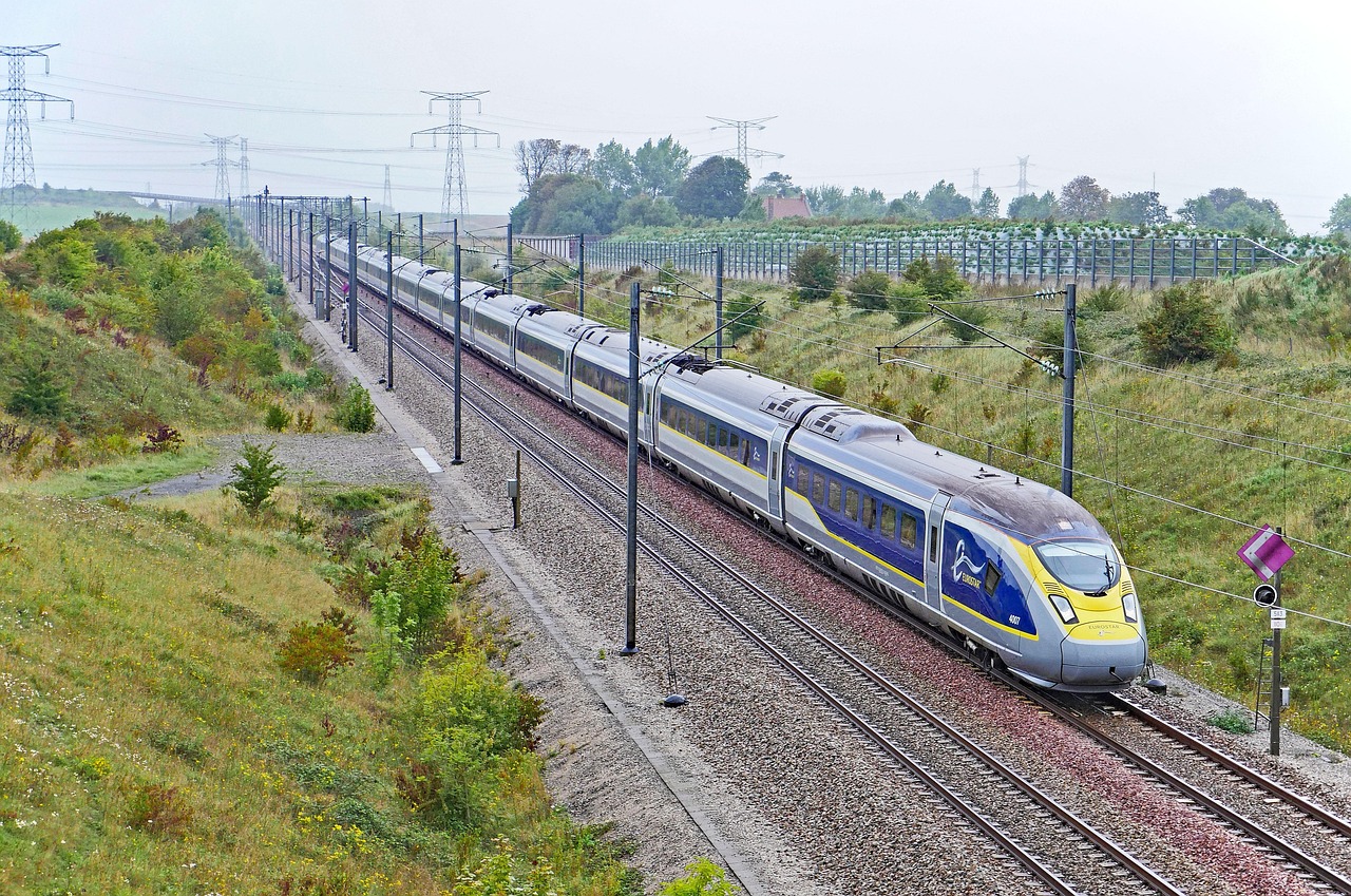 eurostar-2719577_1280 (1)